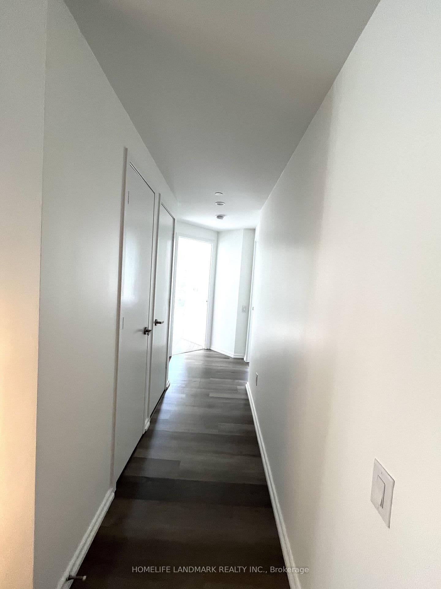 45 Charles Street E, Unit 311 thumbnail 10