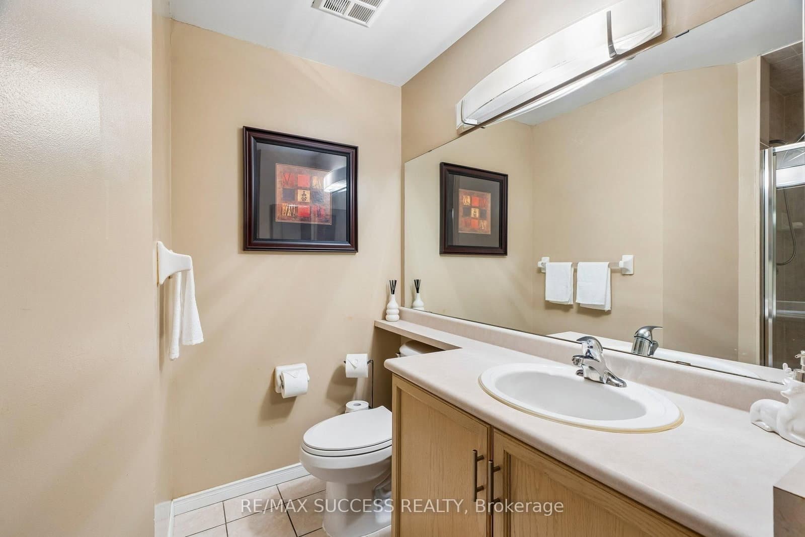 1000 Sheppard Avenue W, Unit 301 thumbnail 19