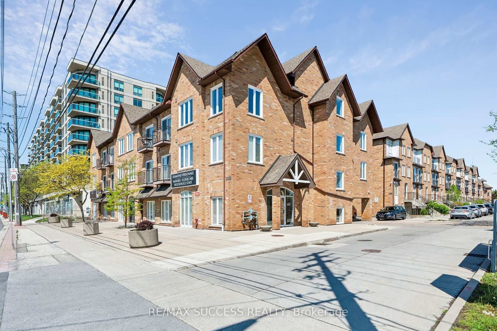 1000 Sheppard Avenue W, Unit 301 thumbnail 2