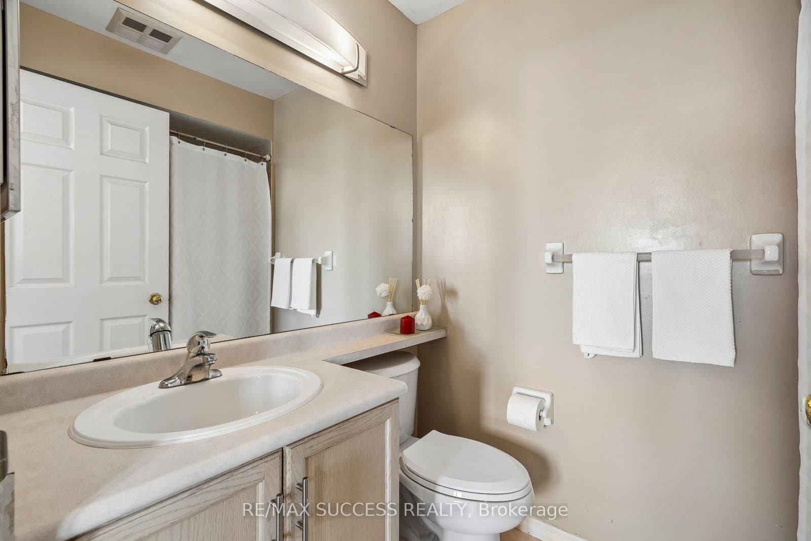 1000 Sheppard Avenue W, Unit 301 thumbnail 25