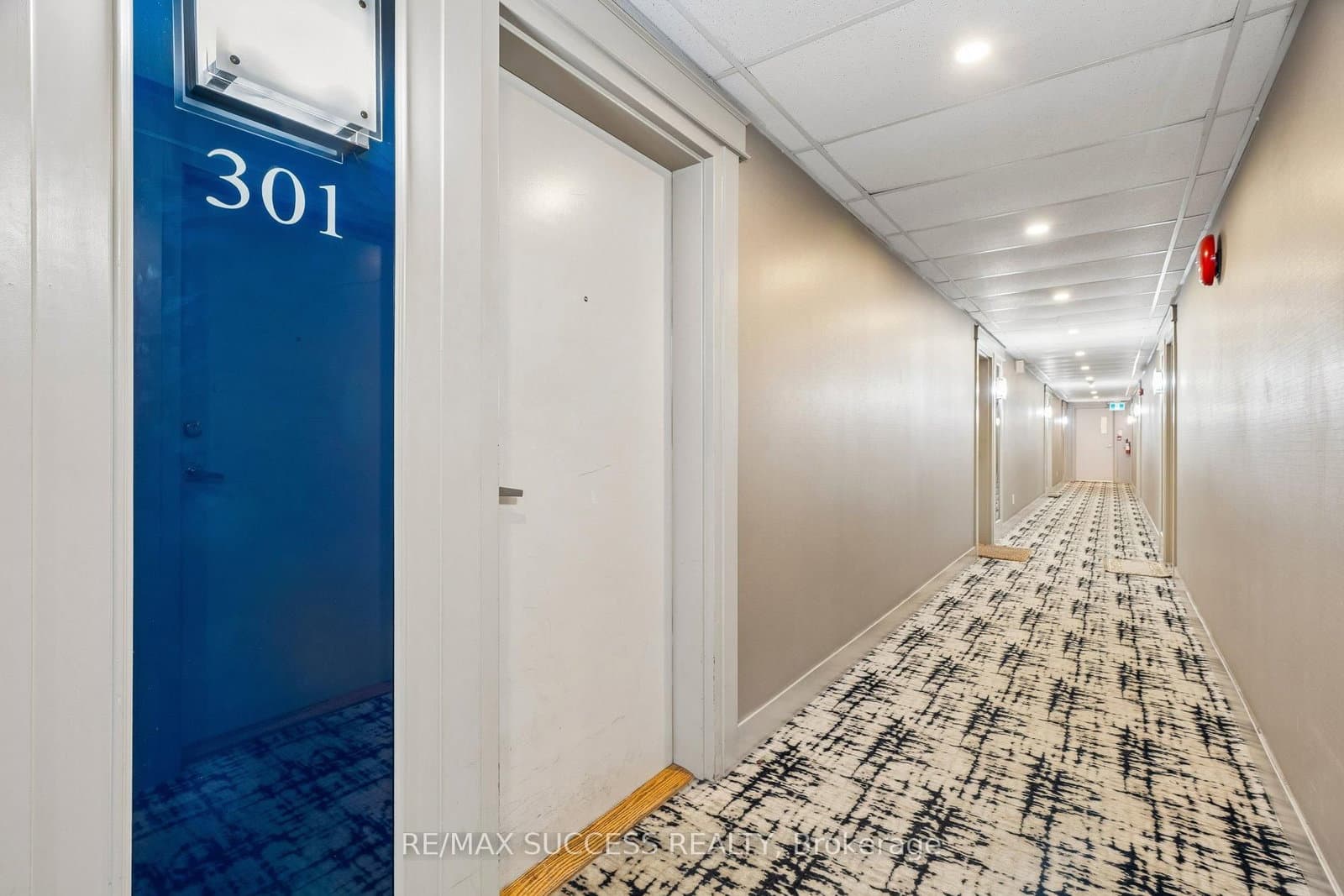 1000 Sheppard Avenue W, Unit 301 thumbnail 5