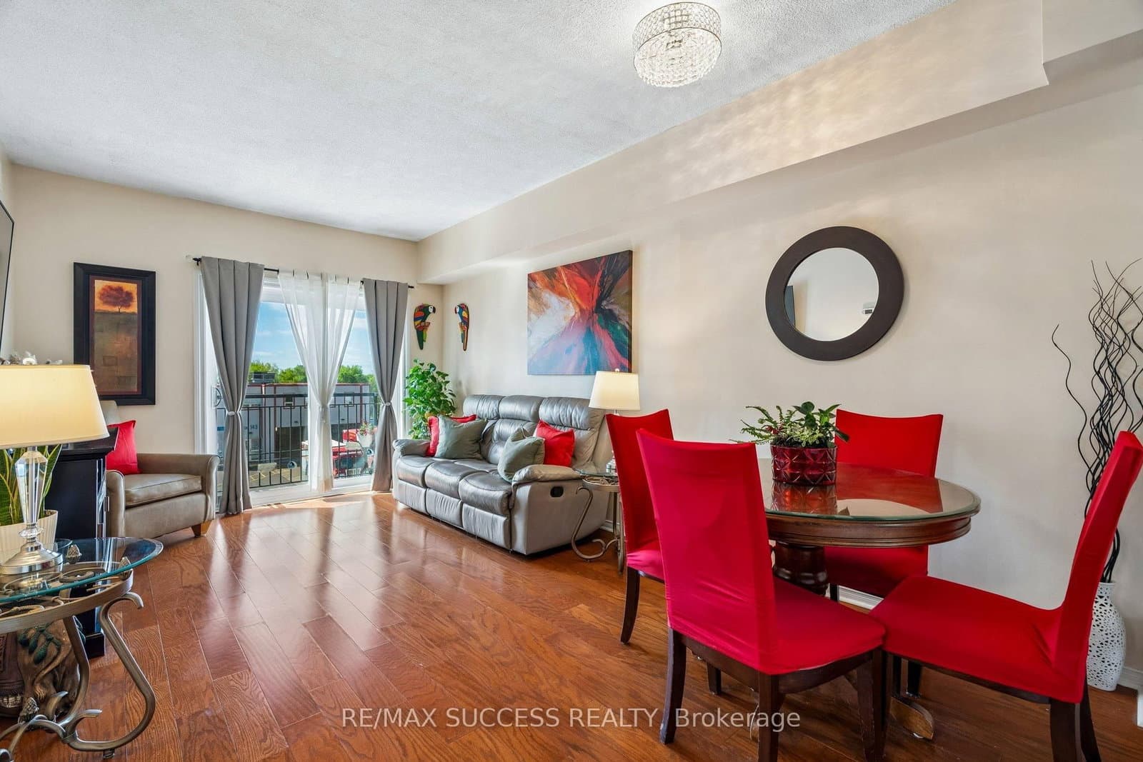 1000 Sheppard Avenue W, Unit 301 thumbnail 6