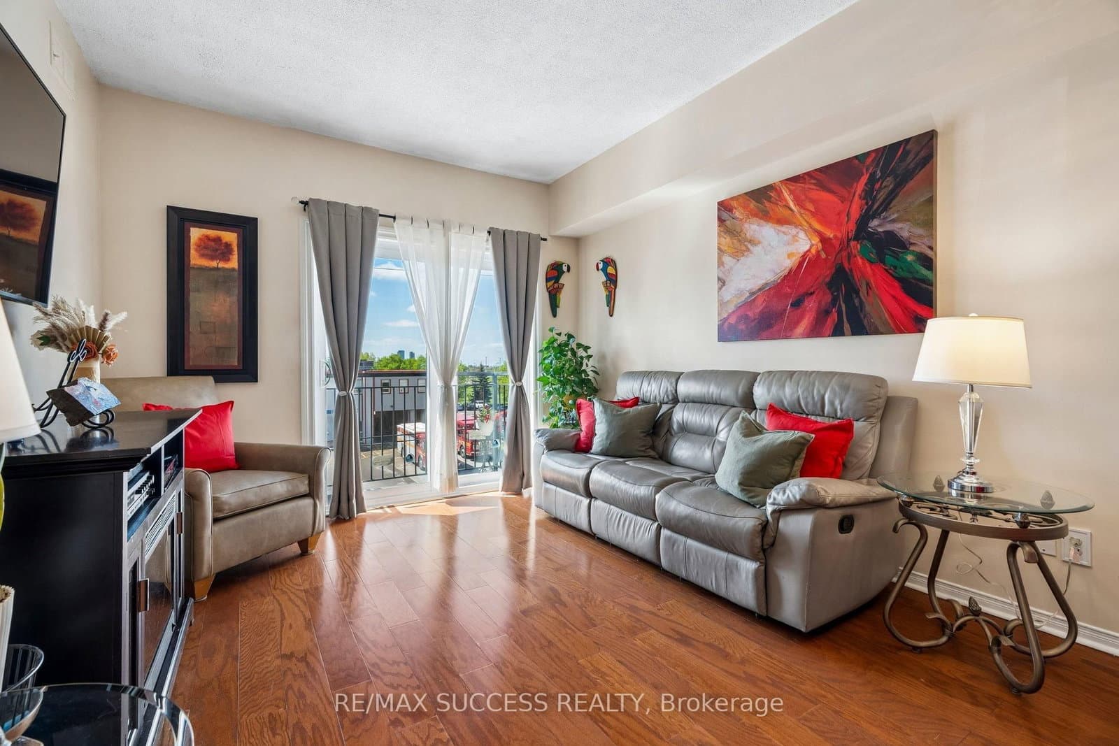 1000 Sheppard Avenue W, Unit 301 thumbnail 7