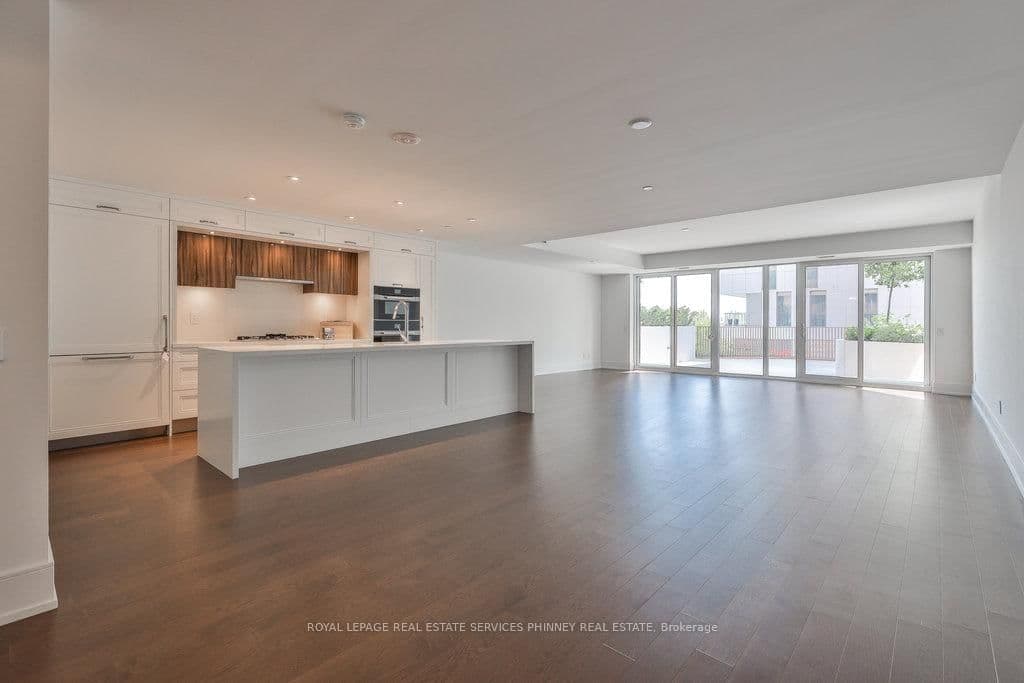 155 Merchants' Wharf, Unit 214 thumbnail 9