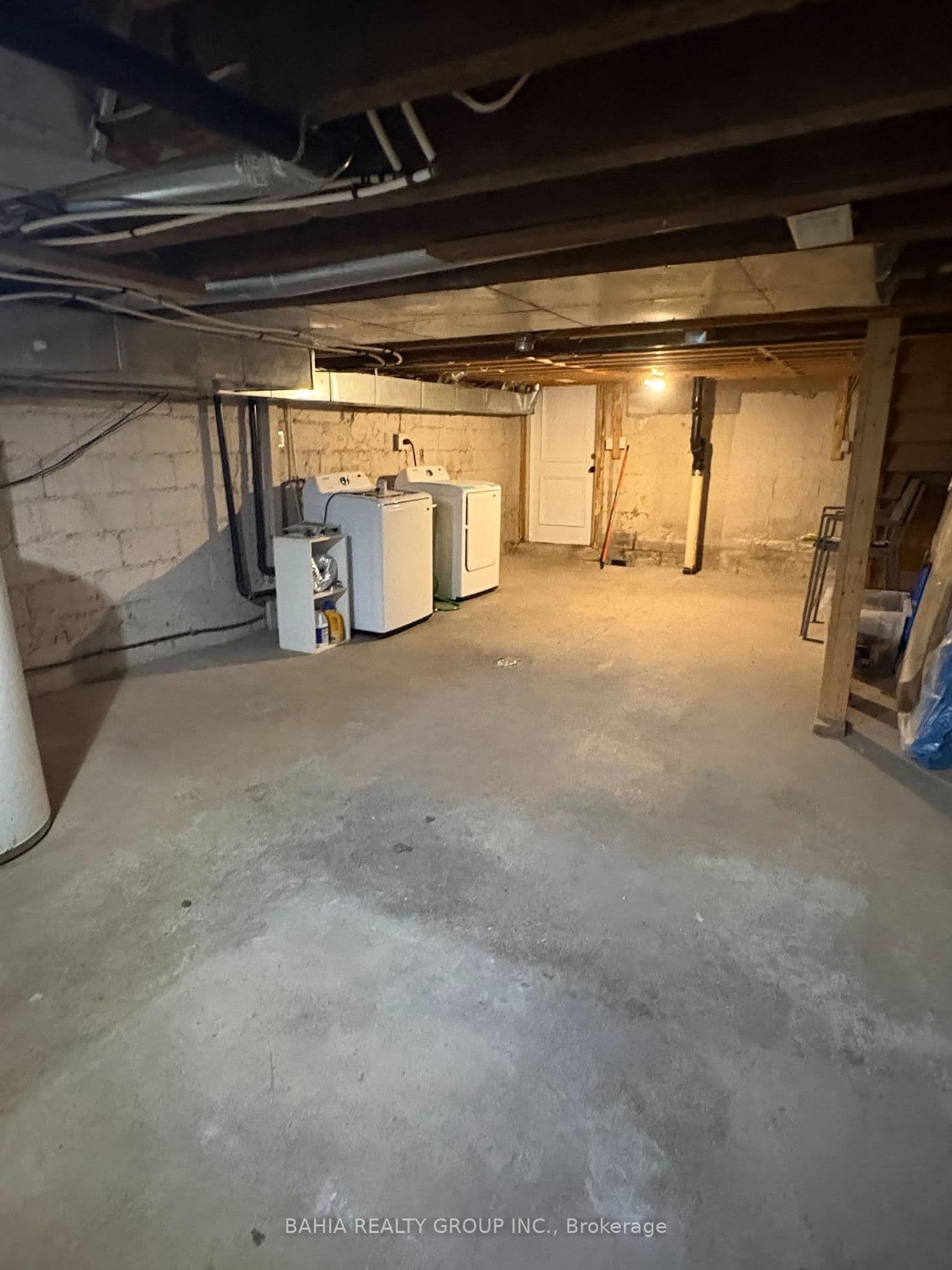 687 Richmond Street W thumbnail 16