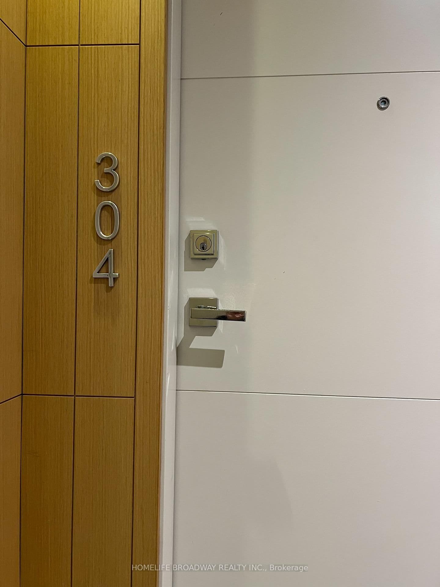 99 The Donway W, Unit 304 thumbnail 3