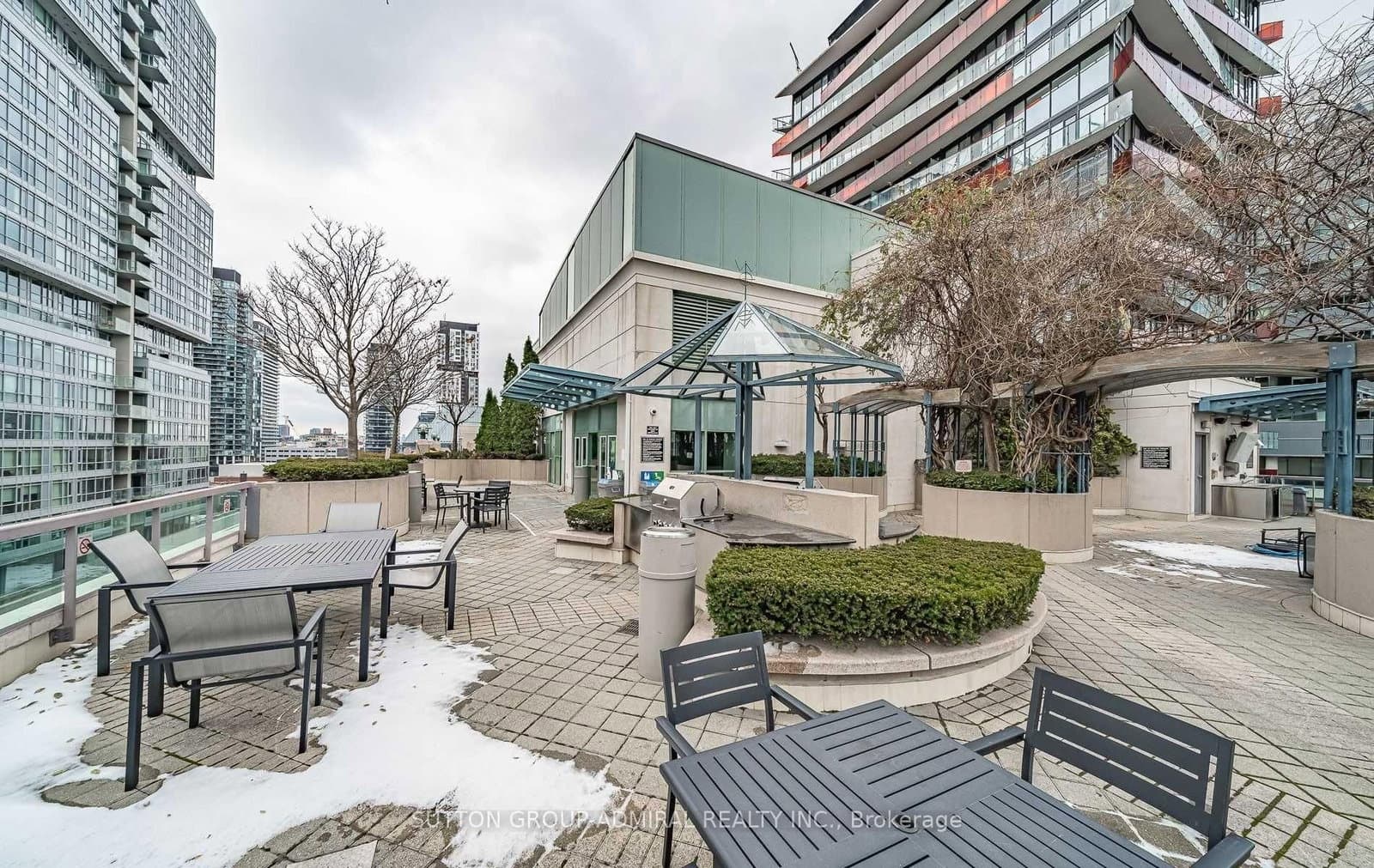 168 Simcoe Street, Unit 722 thumbnail 11