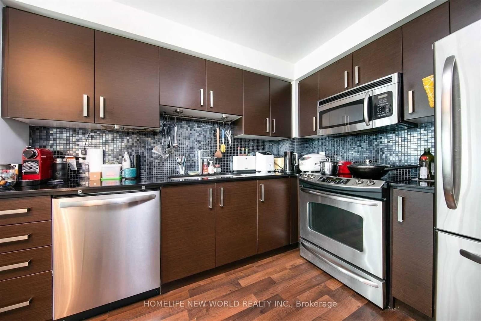 17 Anndale Drive, Unit 905 thumbnail 7
