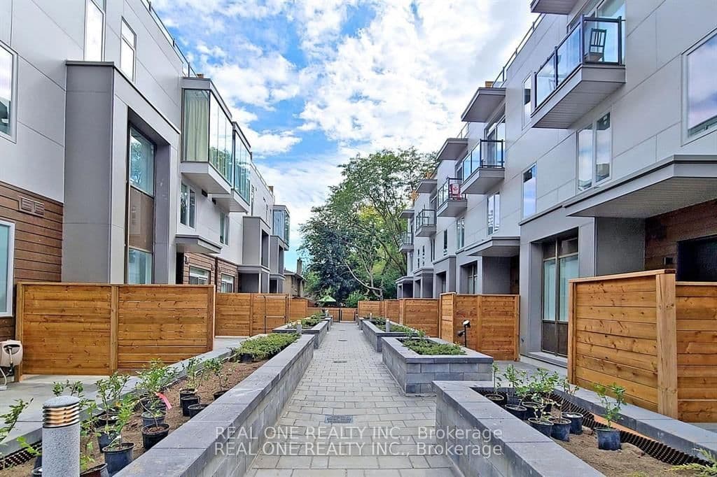 25 Dervock Crescent, Unit Unit 5 - Image 1