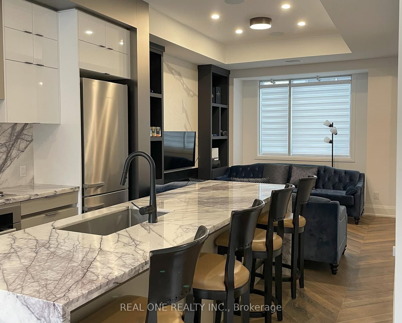 25 Dervock Crescent, Unit Unit 5 thumbnail 6