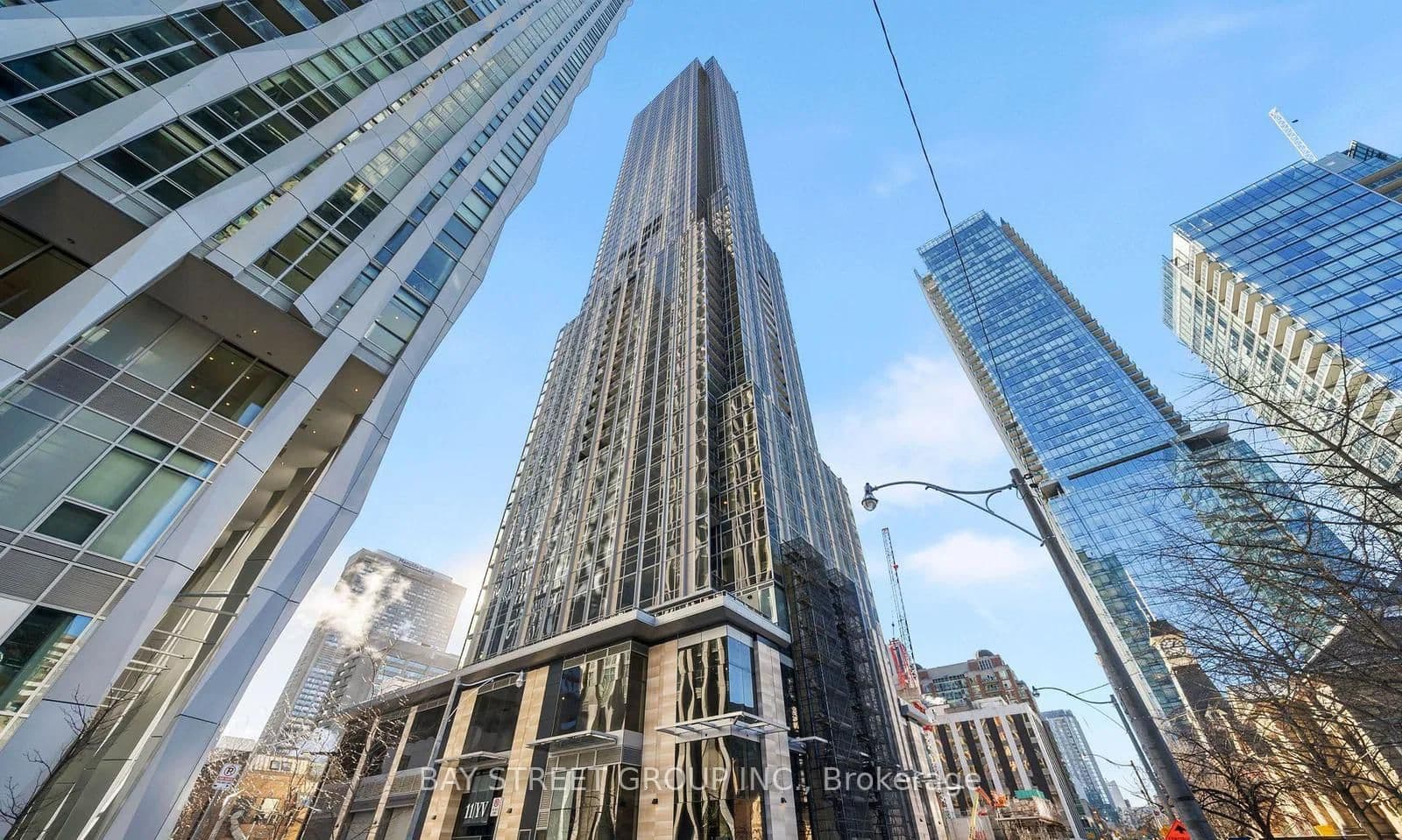 11 Yorkville Avenue, Unit 6006