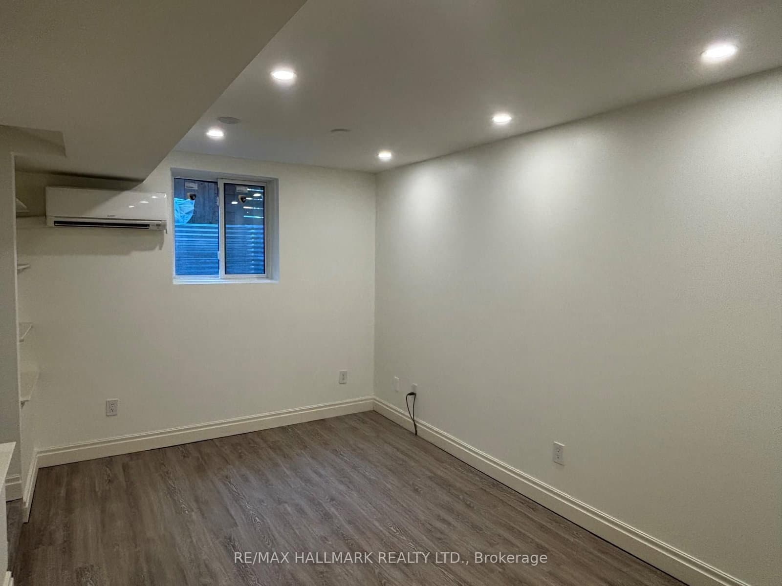 3 Whitewood Road, Unit Lower thumbnail 6