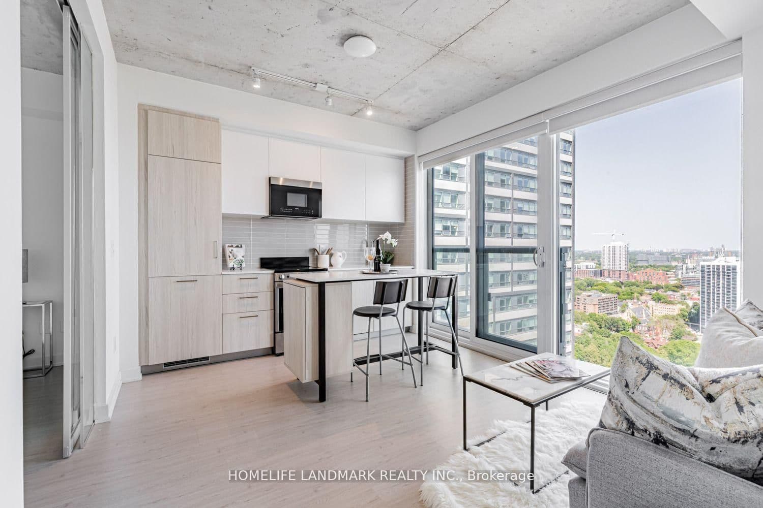 65 Mutual Street, Unit 2301 thumbnail 17