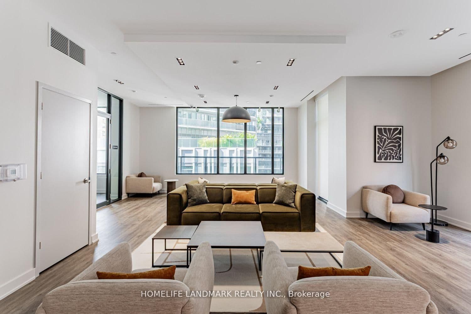 65 Mutual Street, Unit 2301 thumbnail 26