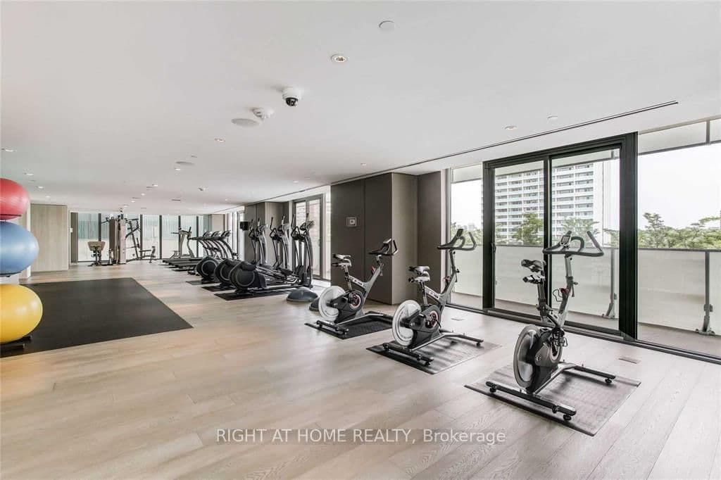 200 W Bloor Street W, Unit 1604 thumbnail 42