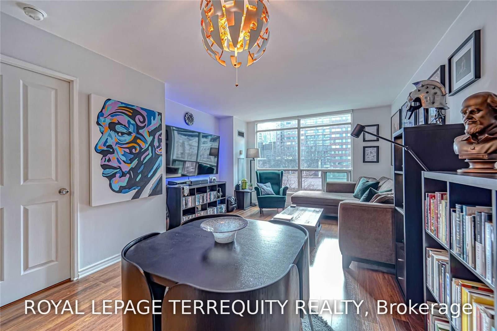 942 Yonge Street, Unit 319 thumbnail 10