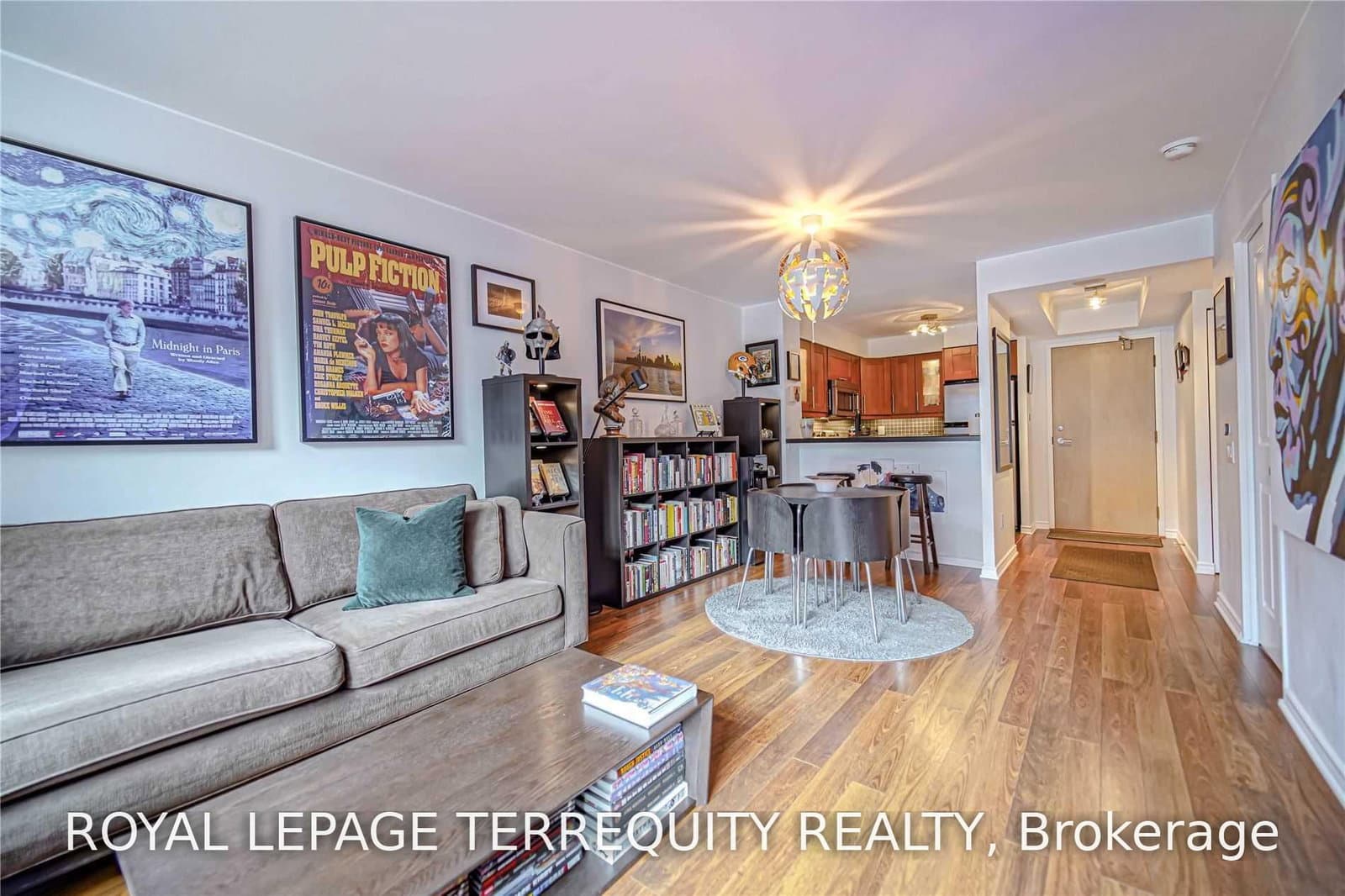 942 Yonge Street, Unit 319 thumbnail 19
