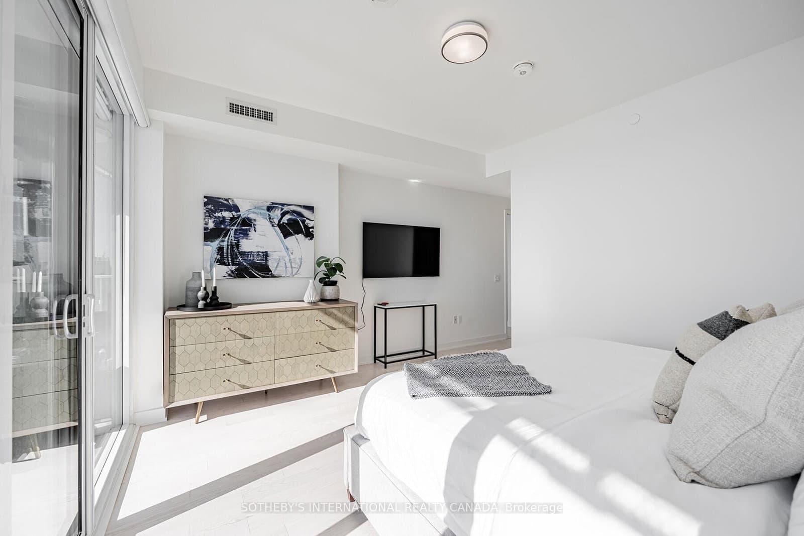 15 Queens Quay E, Unit 3403 thumbnail 13