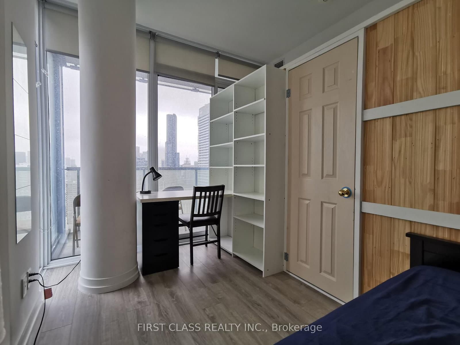 28 Wellesley Street E, Unit 3504 thumbnail 11
