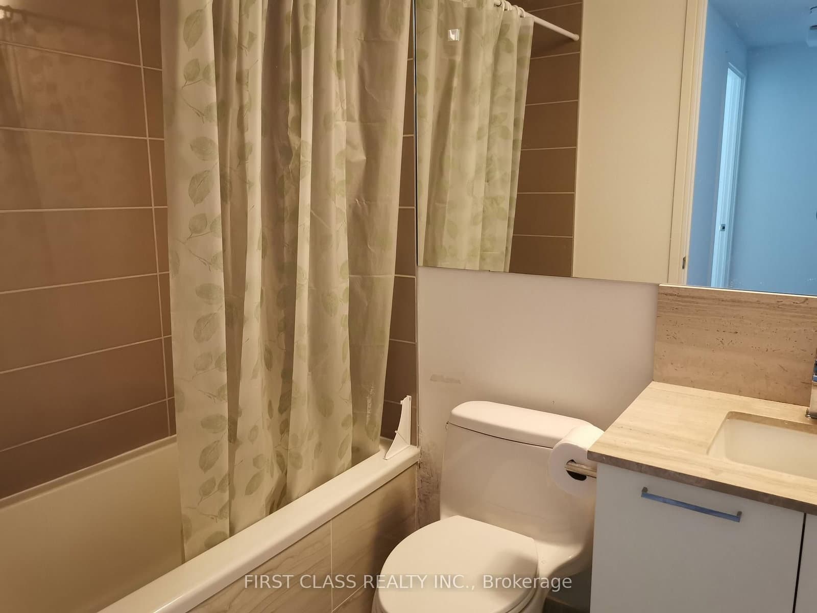 28 Wellesley Street E, Unit 3504 thumbnail 14