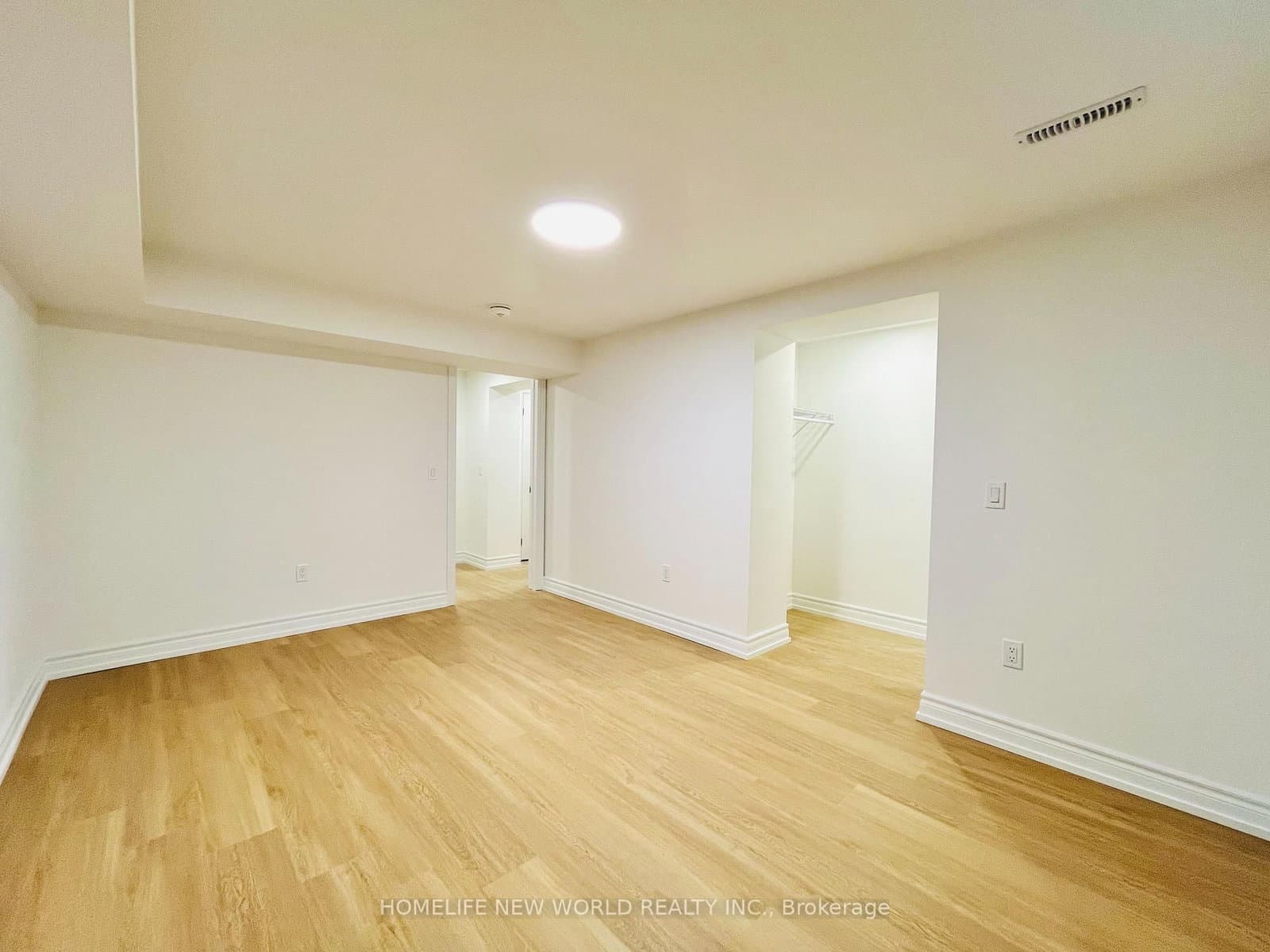 127 Highgate Avenue, Unit BSMT thumbnail 13