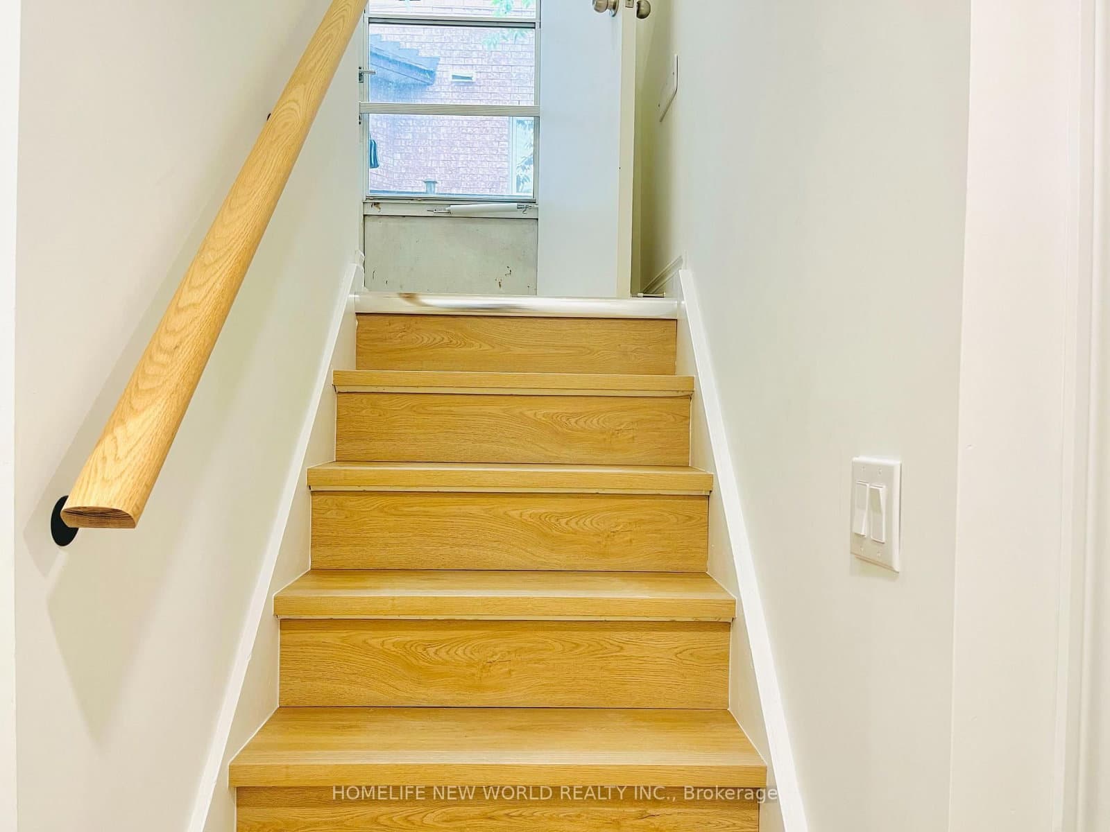 127 Highgate Avenue, Unit BSMT thumbnail 5