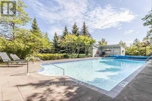 35 Finch Avenue E, Unit 211 thumbnail 17