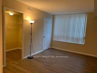 35 Finch Avenue E, Unit 211 thumbnail 7