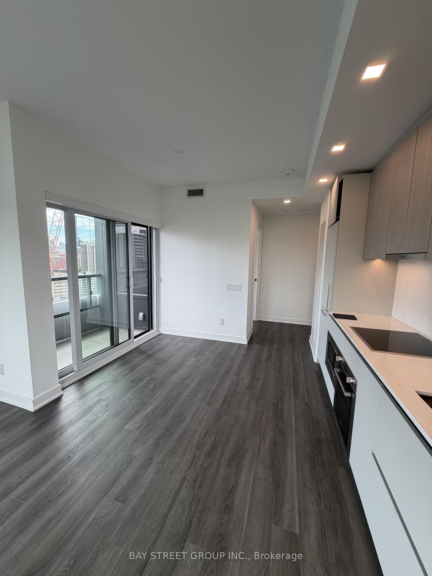 609 Sherbourne Street, Unit 1710 thumbnail 10