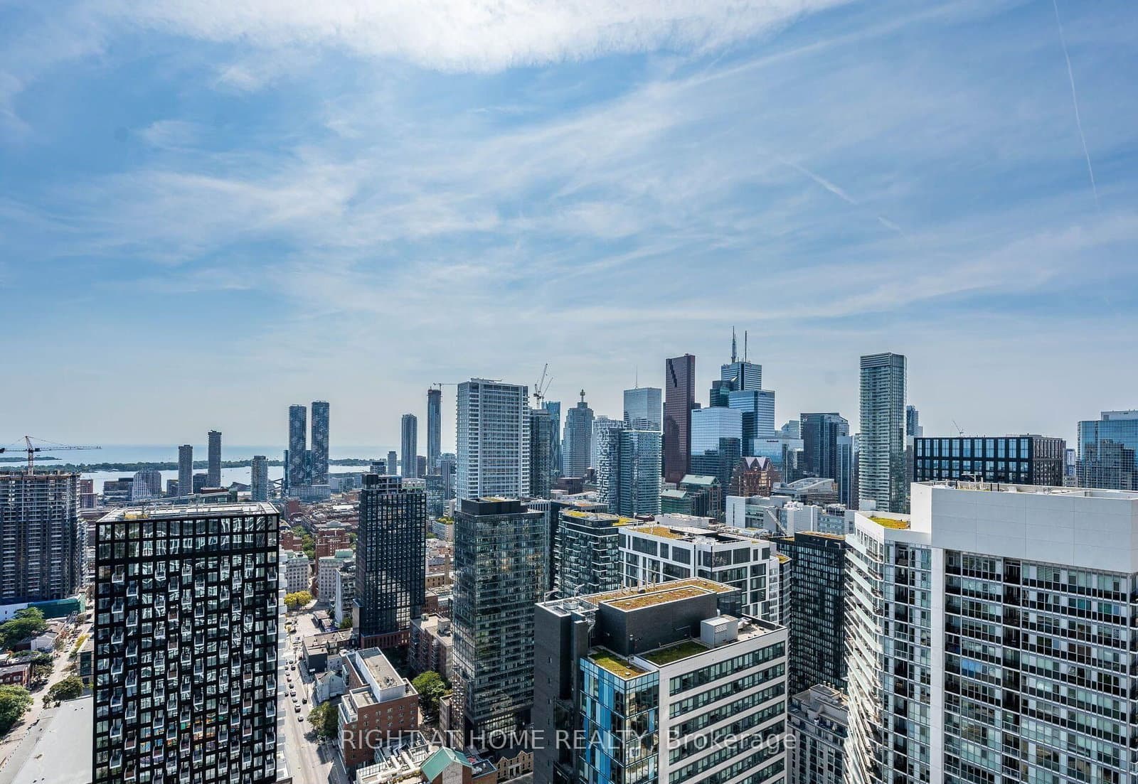 181 Dundas Street E, Unit 4608 thumbnail 7