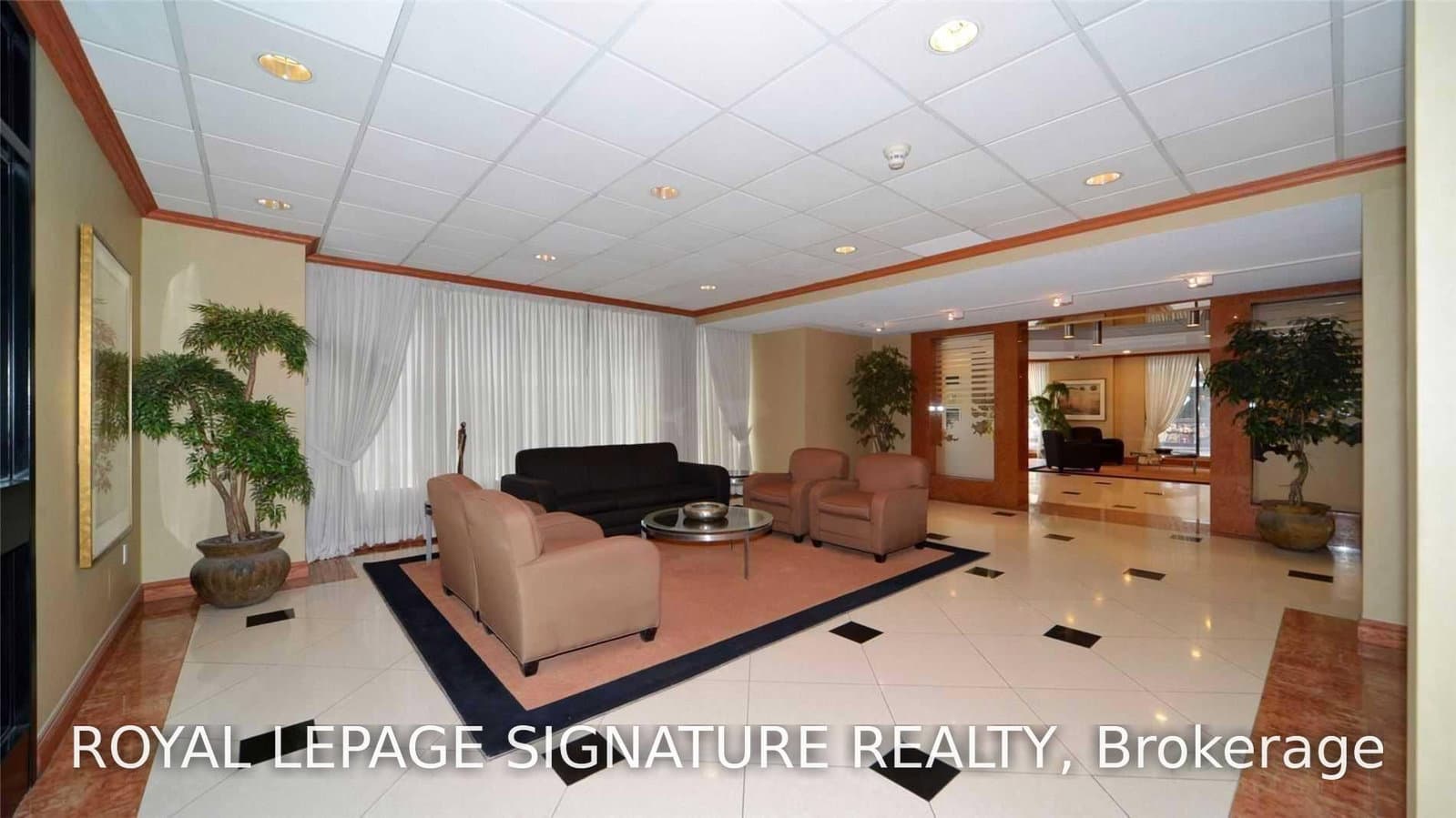 633 Bay Street, Unit 419 thumbnail 21