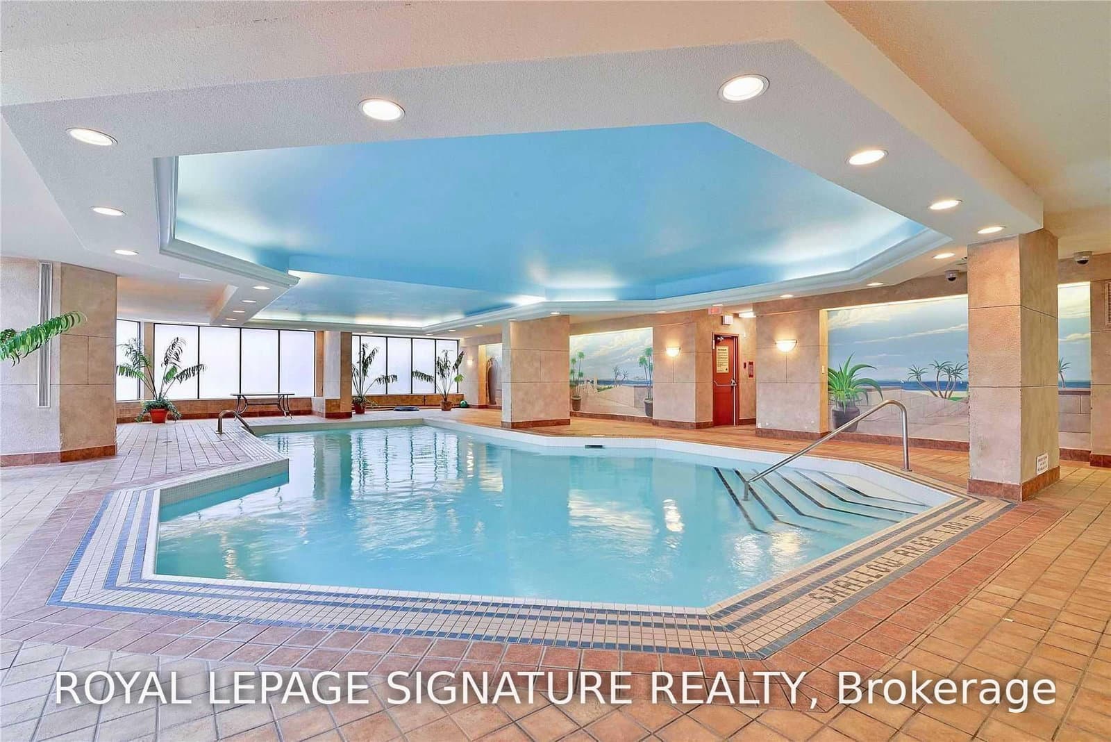 633 Bay Street, Unit 419 thumbnail 22