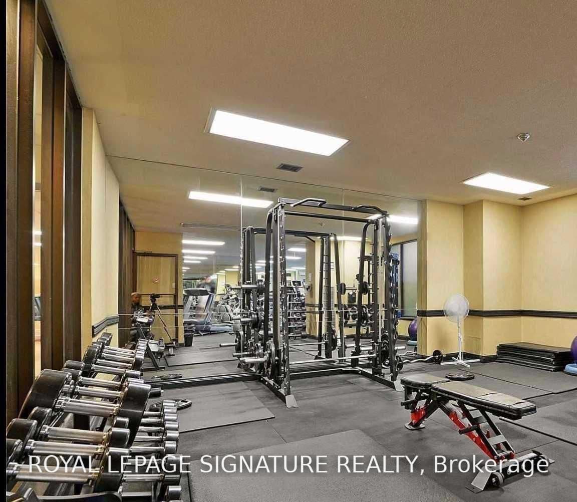 633 Bay Street, Unit 419 thumbnail 25