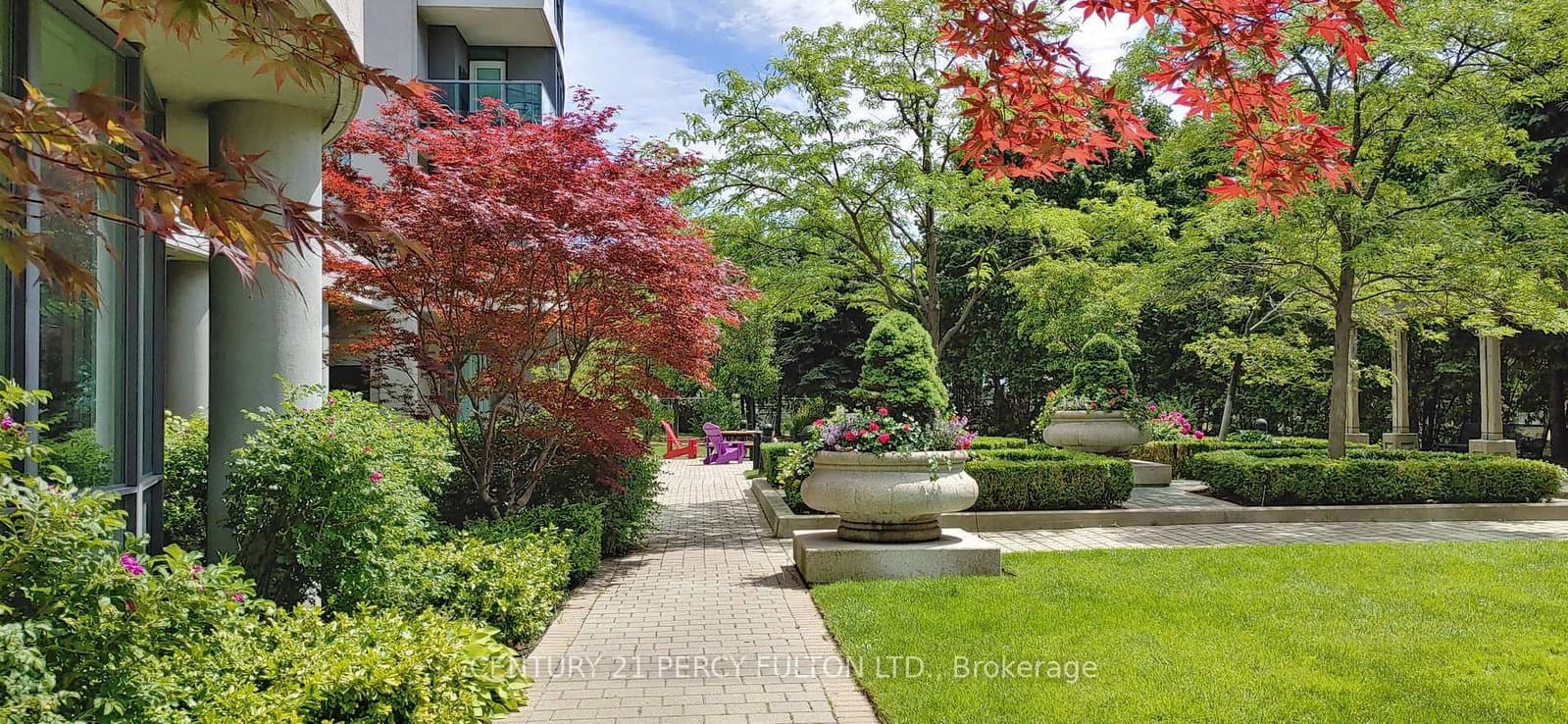 28 Harrison Garden Boulevard, Unit 709 thumbnail 20