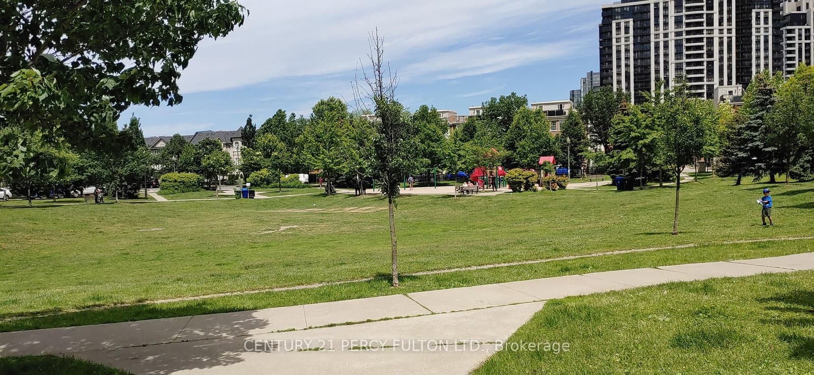 28 Harrison Garden Boulevard, Unit 709 thumbnail 21