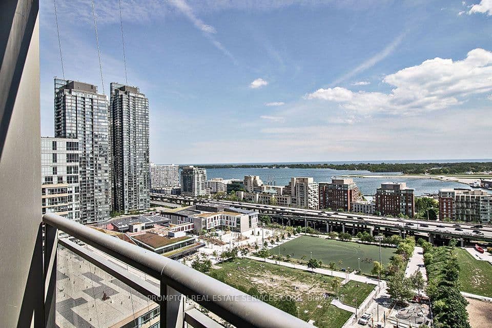 21 Iceboat Terrace, Unit 2208 thumbnail 2