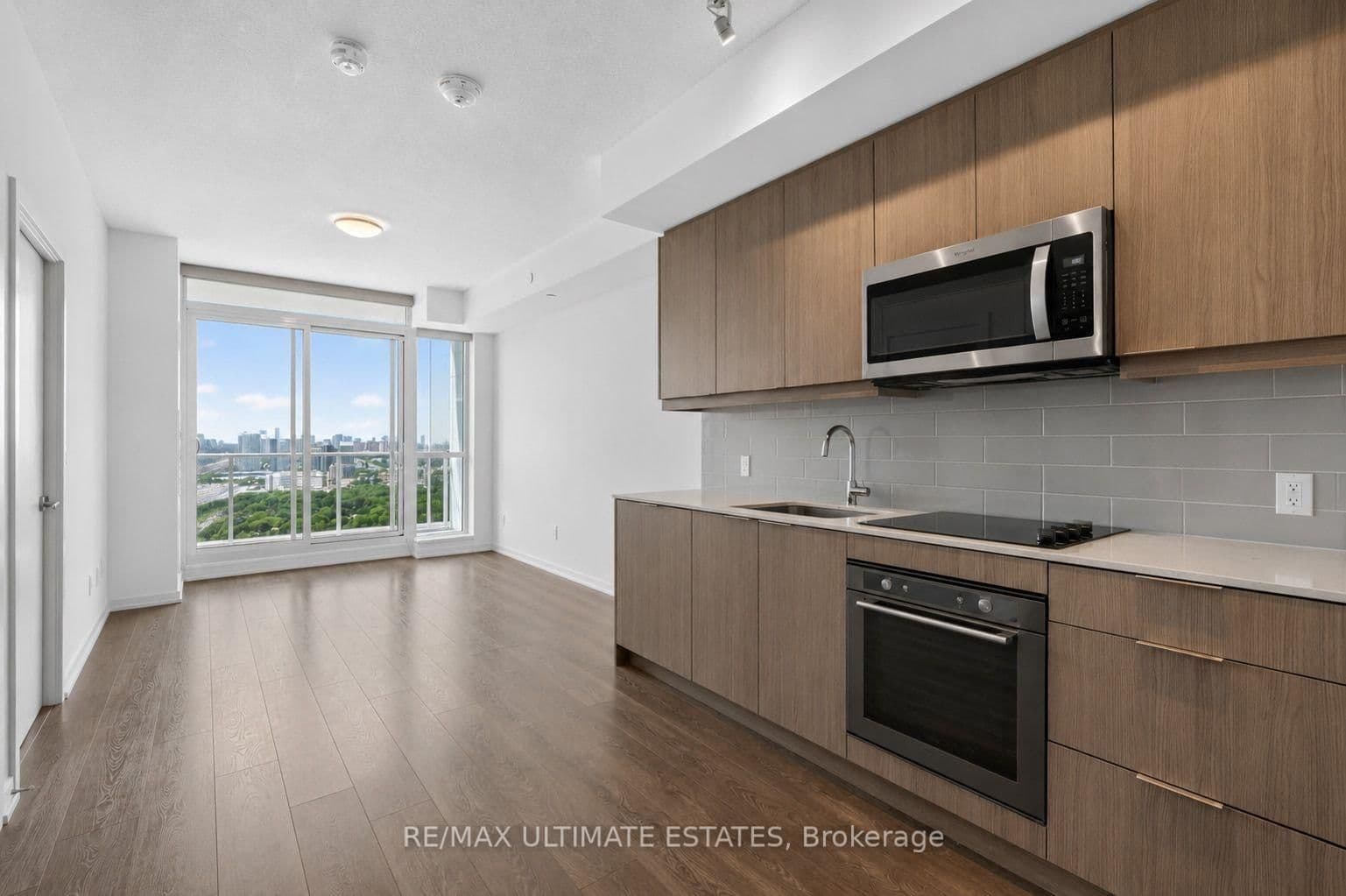 32 Forest Manor Road, Unit 2301 thumbnail 9