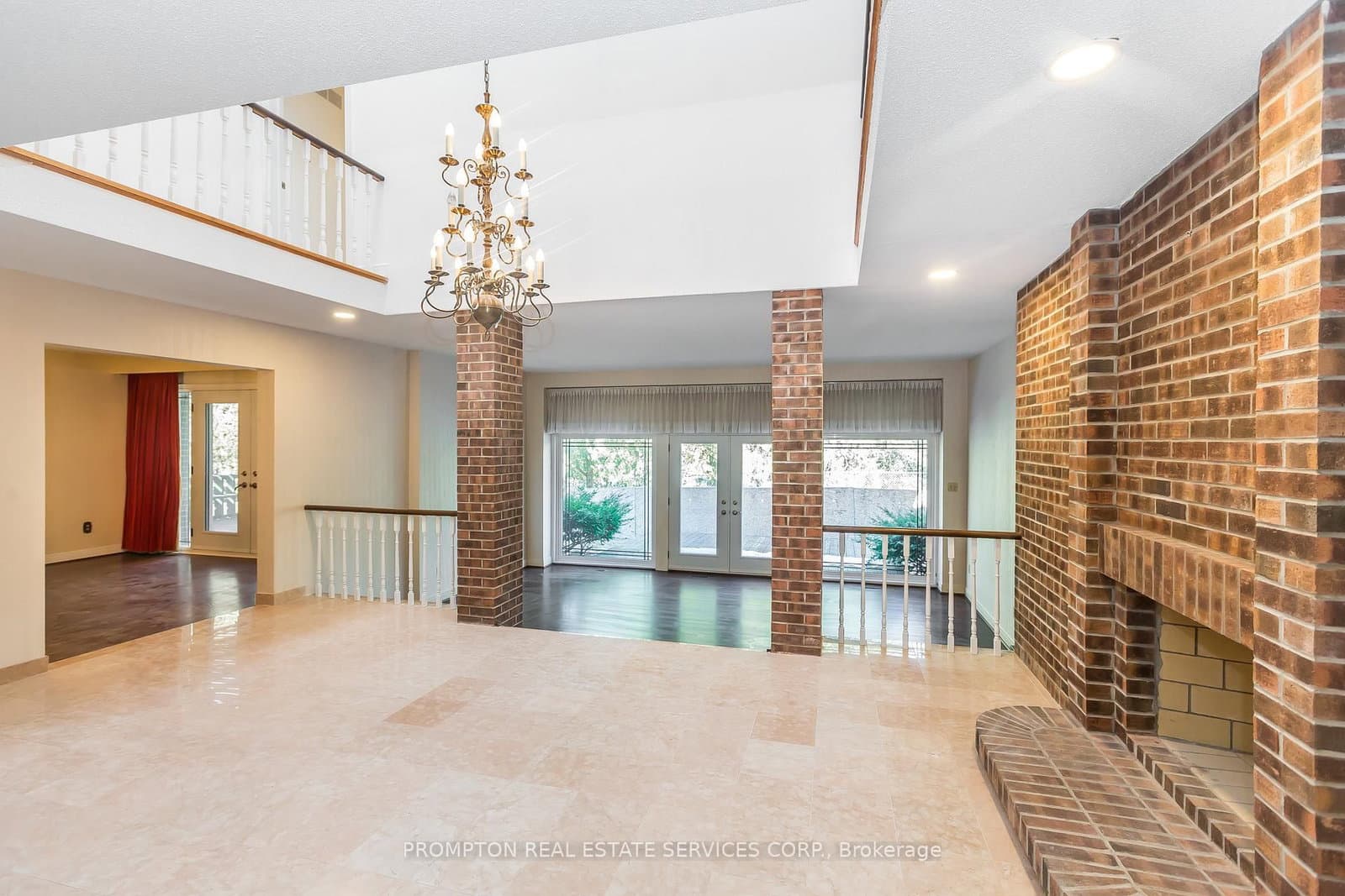 4 Sagewood Drive thumbnail 3
