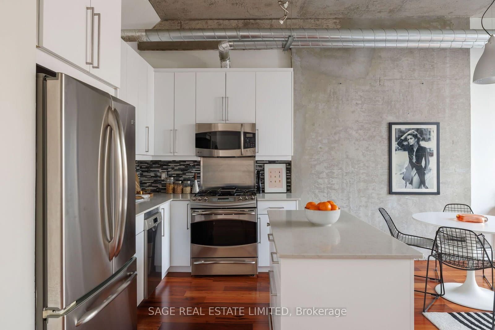 261 King Street E, Unit 402 thumbnail 22