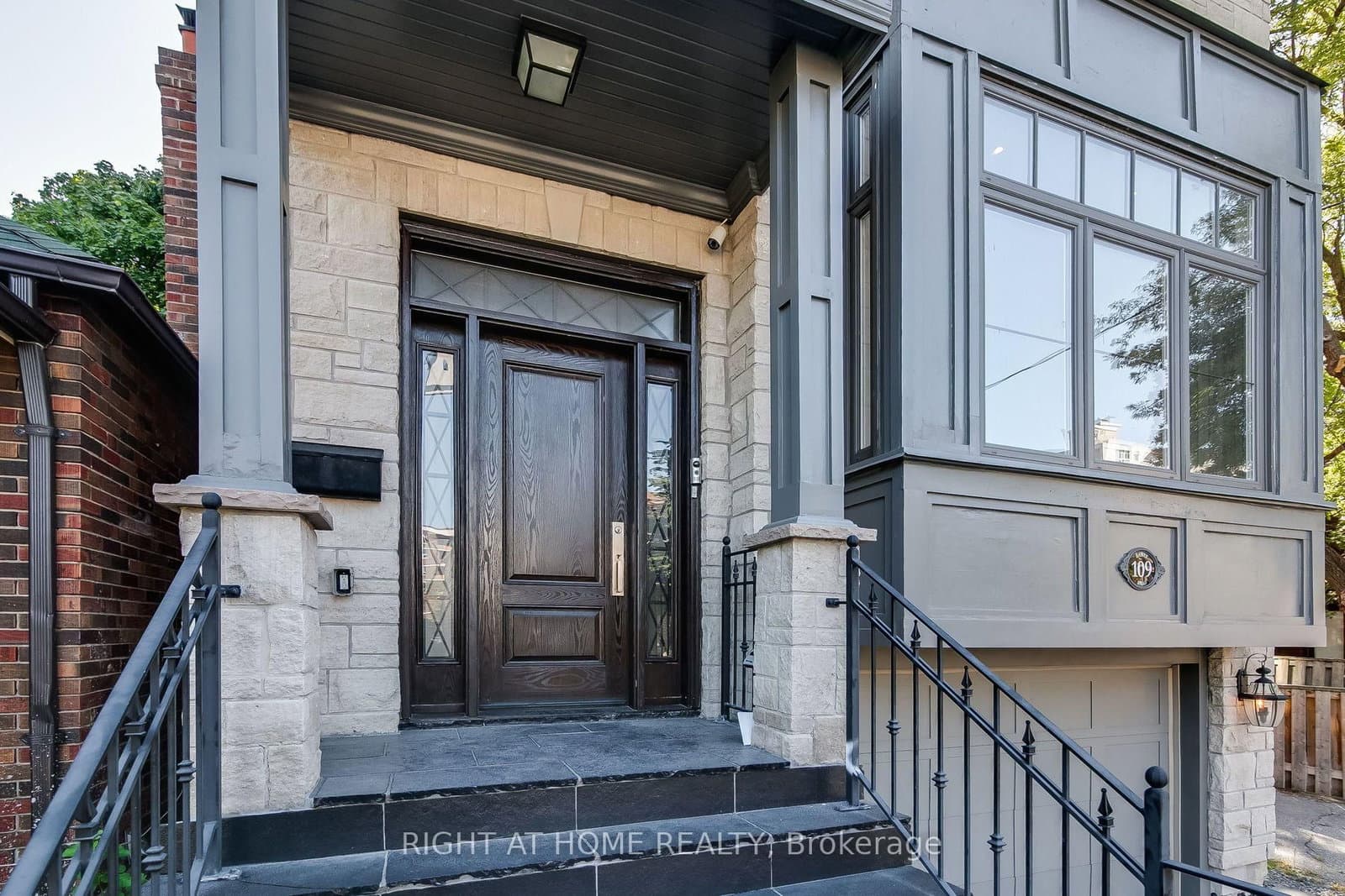 109 Banff Road thumbnail 3