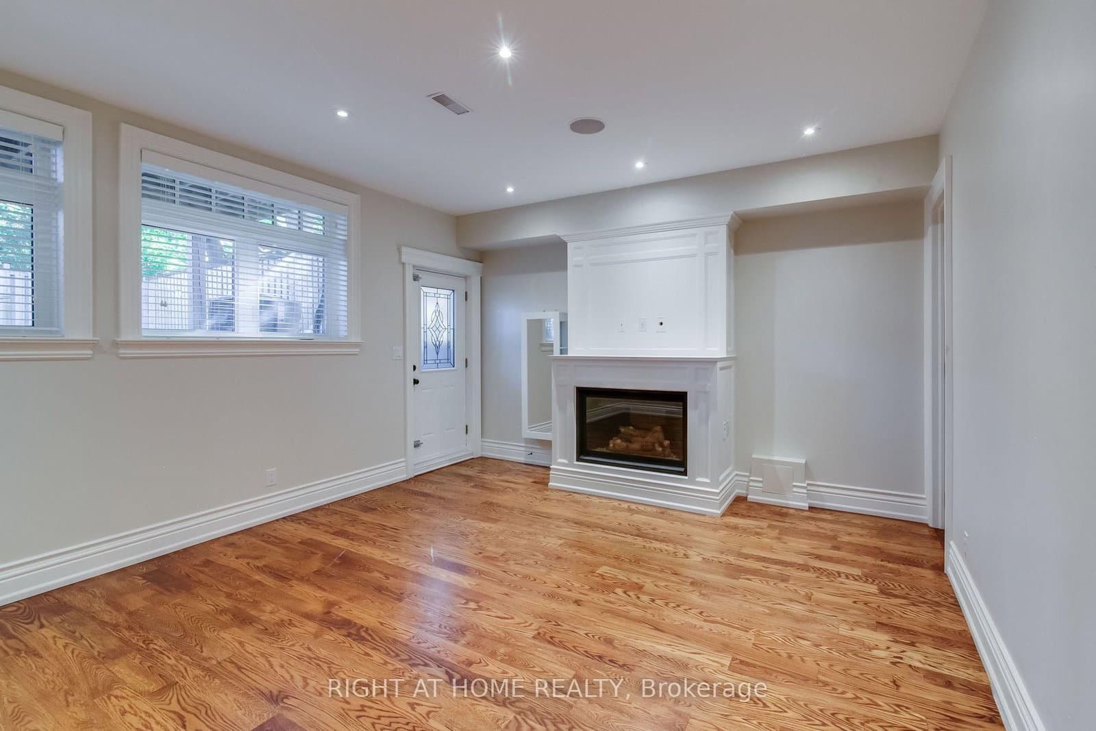 109 Banff Road thumbnail 33