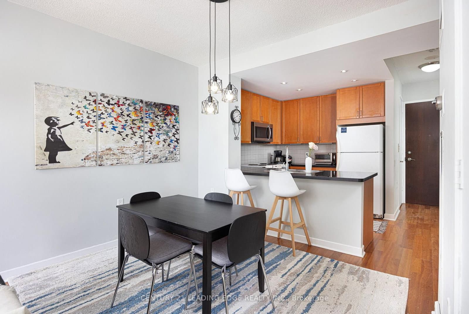 85 Bloor Street E, Unit 1413 thumbnail 11