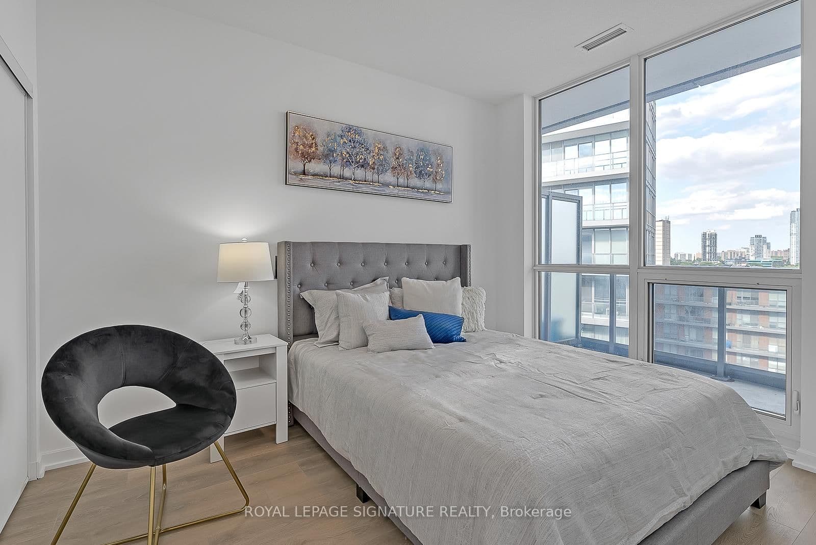 36 Forest Manor Road, Unit 722 thumbnail 11