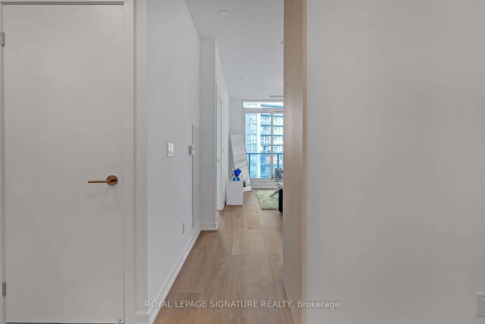 36 Forest Manor Road, Unit 722 thumbnail 2
