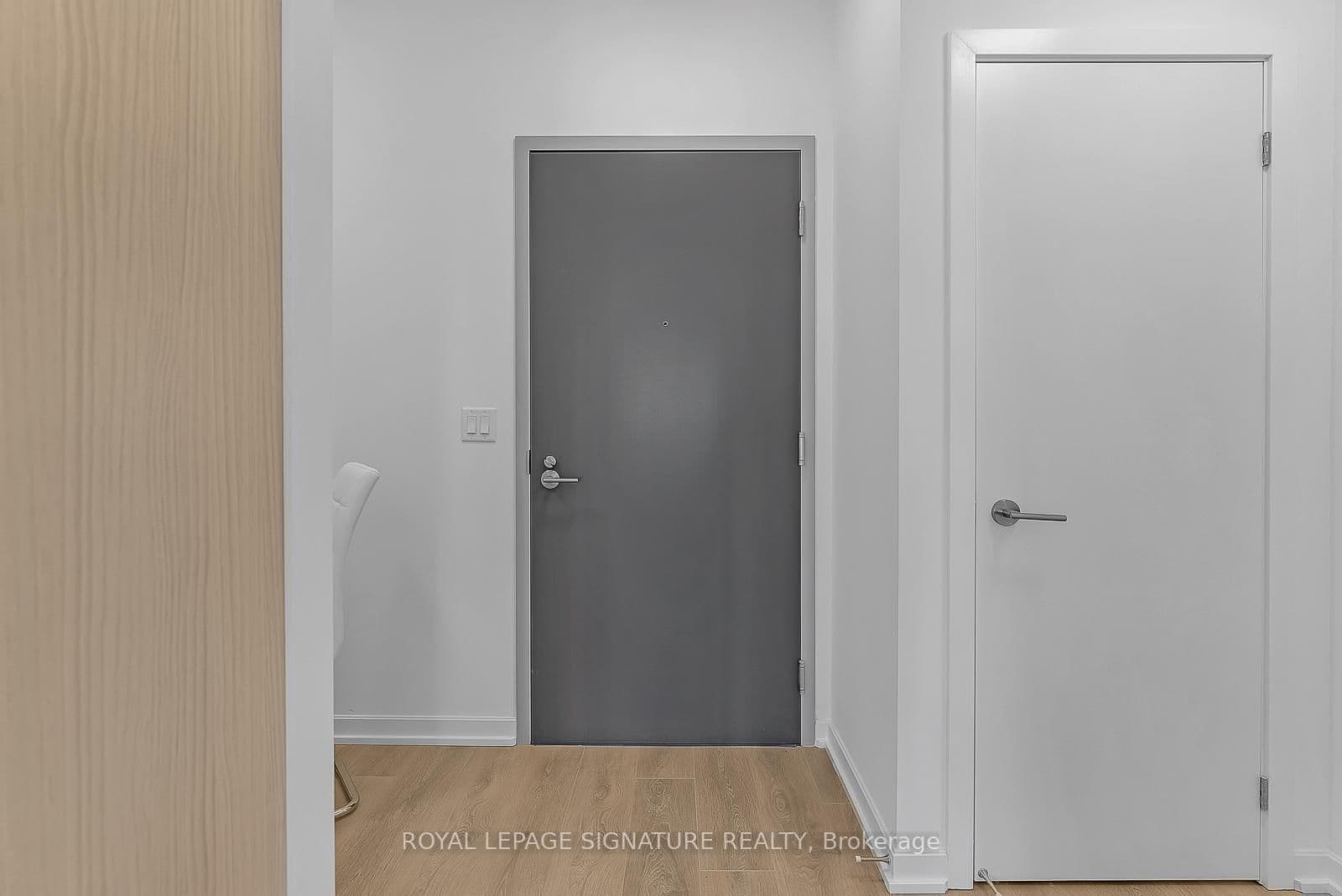 36 Forest Manor Road, Unit 722 thumbnail 3
