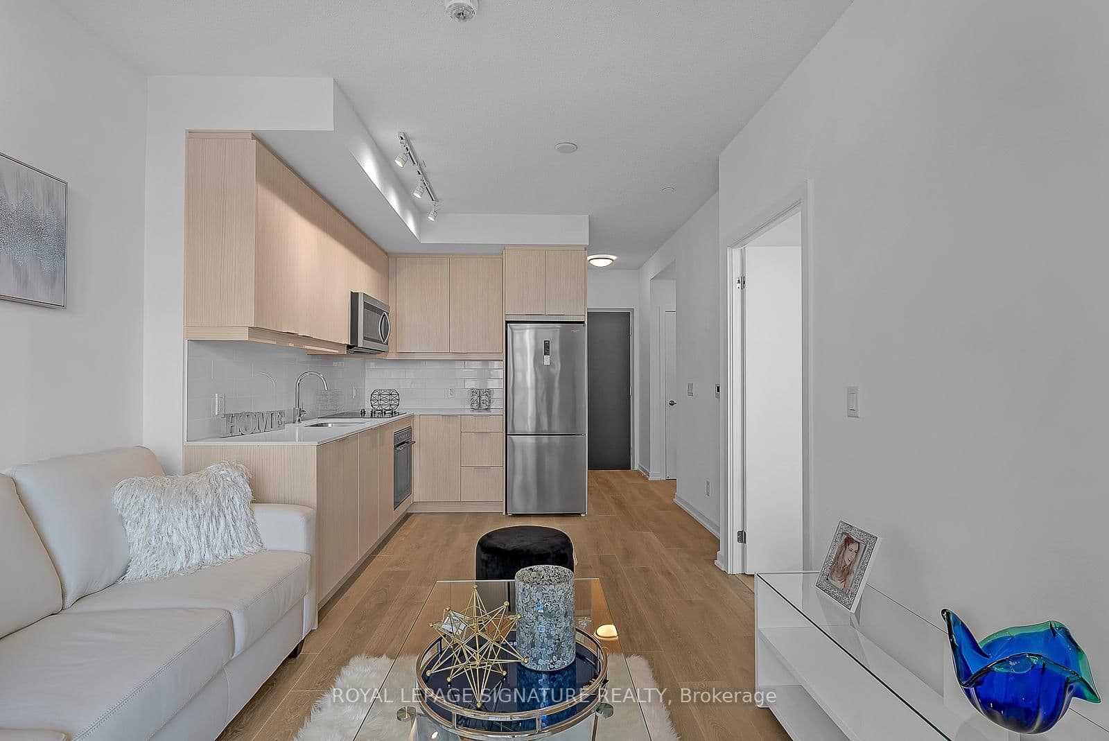 36 Forest Manor Road, Unit 722 thumbnail 7