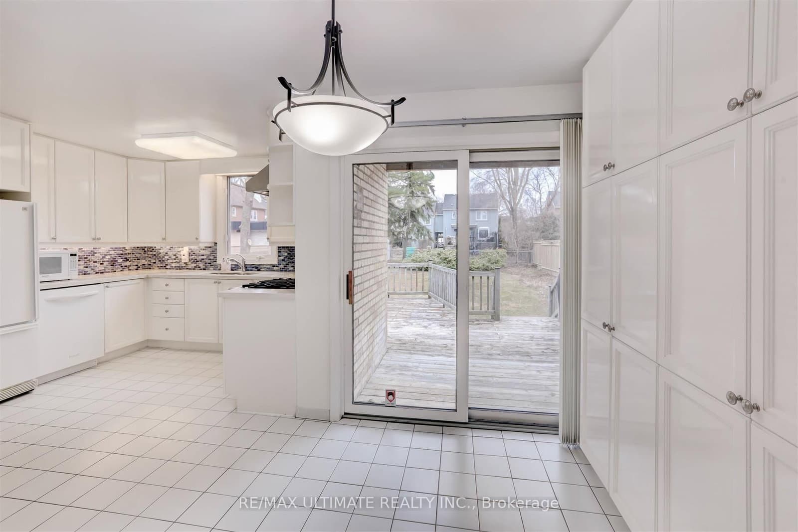 12 Tregellis Road thumbnail 14
