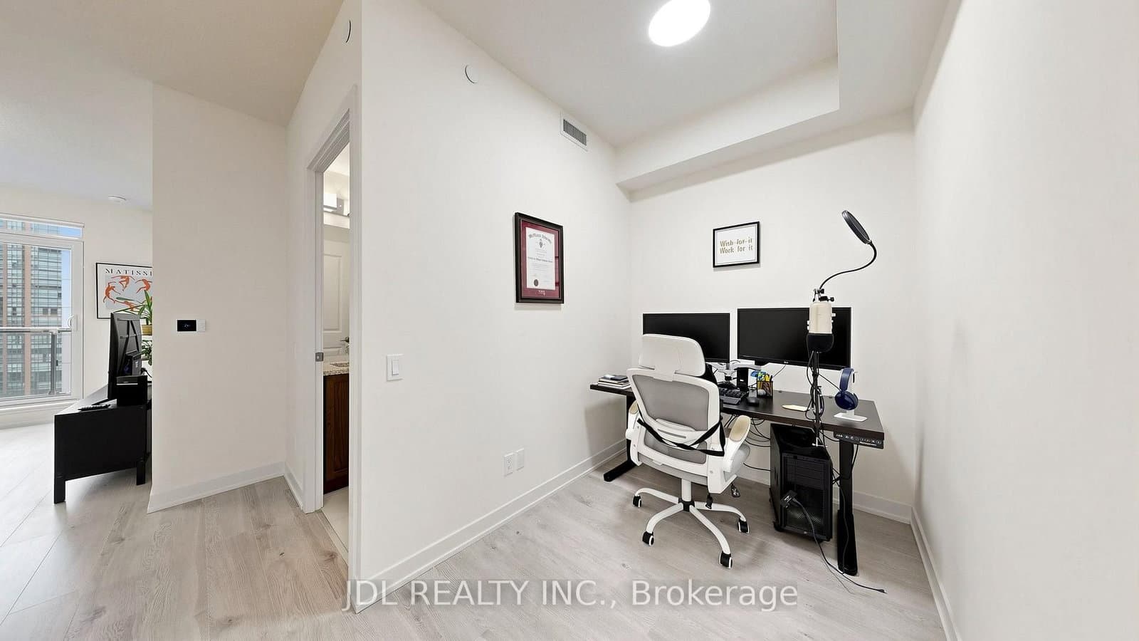 4955 Yonge Street, Unit 1010 thumbnail 13