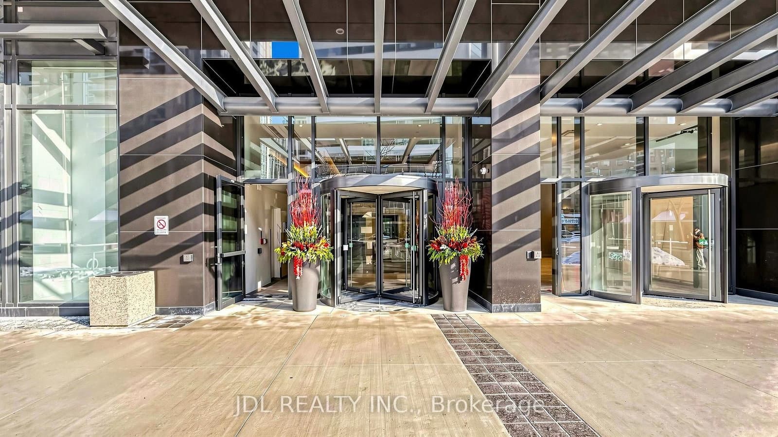 4955 Yonge Street, Unit 1010 thumbnail 5