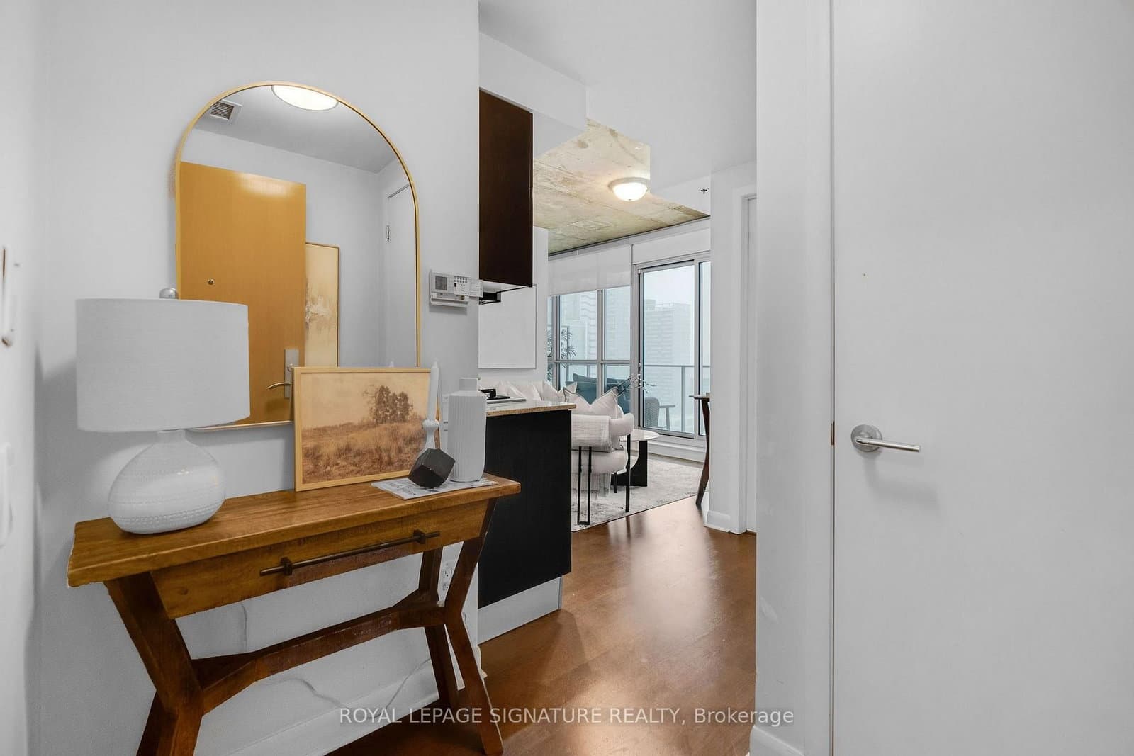 375 King Street, Unit 3210 thumbnail 9